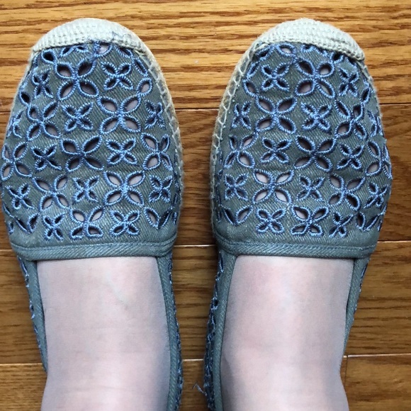 Michael Kors espadrille, gently used - Picture 5 of 14